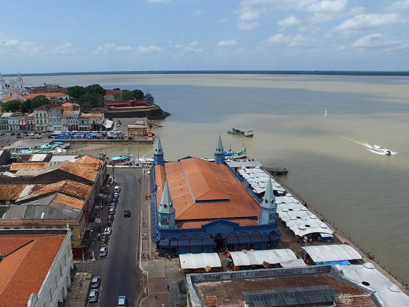 ブラジル北部を代表する、アマゾン川の河口の都市ベレン